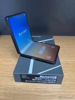 Predám SAMSUNG GALAXY Z FLIP 7, 12GB/256GB, TOP, ZARUKA SK - 4