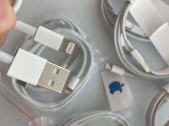 Originál Apple kábel na nabíjanie Lightning USB-C - 4