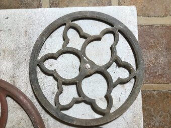 Liatinové dekorácie - 4