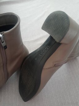 Ecco čižmy sivé 39 - 4