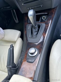 Rozpredam bmw 330i e91 - 4