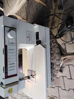 šijaci stroj Husqvarna - 4