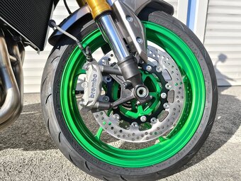Kawasaki Z900 SE - 4