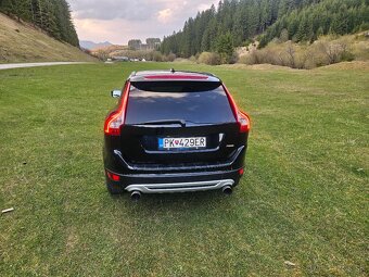 Volvo XC 60 R Design - 4
