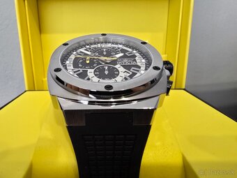 Invicta Racing 48mm chrono - 4