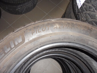 Michelin Pilot Alpin 5 225/60 R18 č.6z - 4