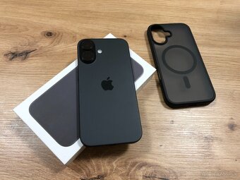 Predám Iphone 16 128gb - 4