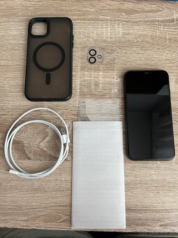 iphone 11 - 4