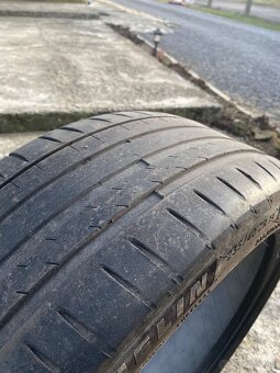 Michelin PILOT SPORT 4 letné 235/40 R19 - 4