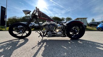 Harley Davidson Custom - 4