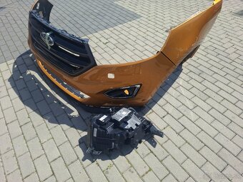 Ford Edge 2016-2018 predná časť - 4