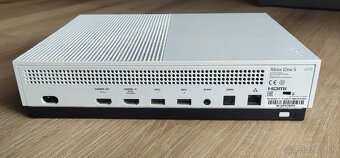 Xbox One S 1TB - 4
