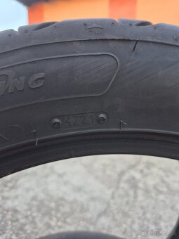 255/45 R18 - 4