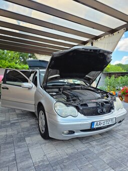 Mercedes C W203 220 CDI - 4