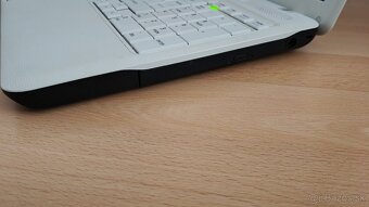 Toshiba Satellite C660 - 4