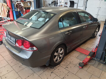 Náhradní díly Honda Civic 8G FD 1.8 - 4