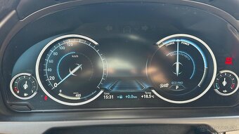 Ponúkam na predaj 7-miestne vozidlo BMW X5, ročník 2015 - 4