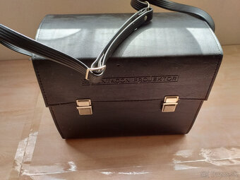 Diaprojektor PRAKTICA 150A - 4