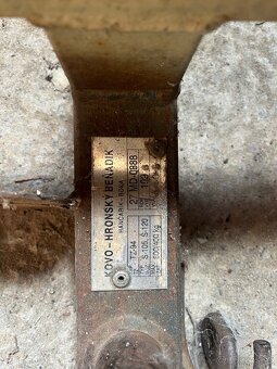 Rôzne diely škoda 120l - 4