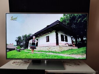 Predám Smart Viera LED TV Panasonic TX-L42E6E Full HD - 4