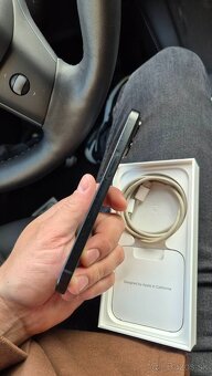 Apple Iphone 15 128gb, čierny, 84% - 4