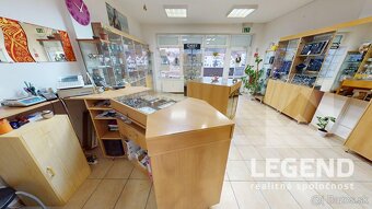 Prenájom Lukratívny obchodný priestor Myjava, 36 m2, centrum - 4