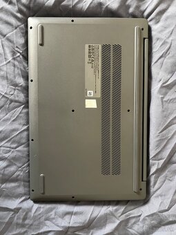 Lenovo IdeaPad Slim 3 (15”.8) - 4