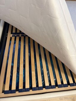 Postel s rostom a matracom 215x170cm s uloznym priestorom - 4