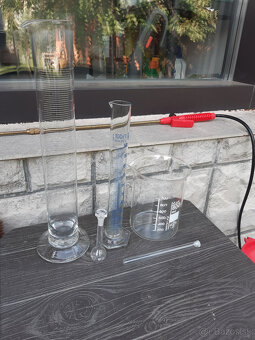 Laboratórne sklo - 4