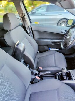 Opel Astra H - 4