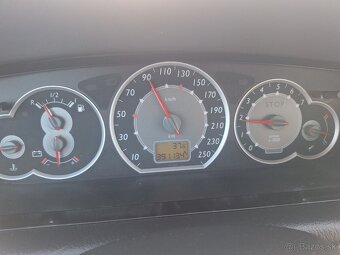 1.6 hdi. Citroen - 4