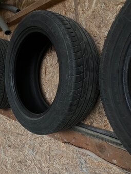 Predám letné penumatiky 215/55 r17 - 4