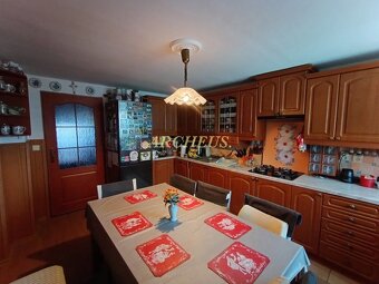 NA PREDAJ 3-IZBOVÝ RODINNÝ DOM s POZEMKOM 294 m2, PIEŠŤANY - 4