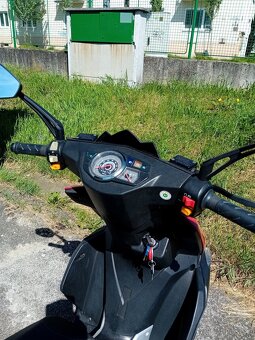 Predám skúter Maxon 125 - 4