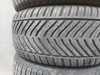 4ks 225/45 R17 94V - celoročné pneumatiky - 4