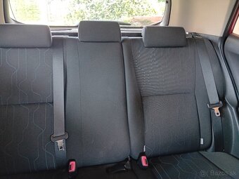 Toyota Auris Touring Sports Hatchback 97kw Manuál - 4