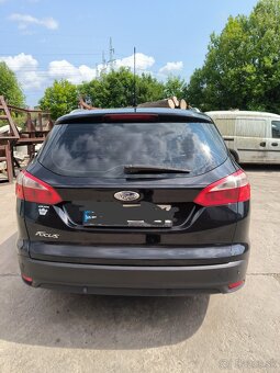 Ford Focus - 4