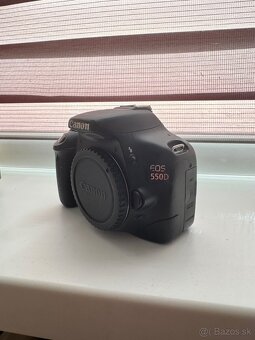 Canon 550d EF-S 18-55mm IS - 4