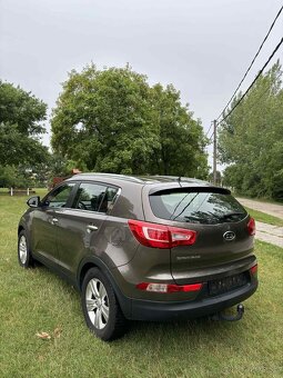 Kia Sportage 2.0 CRDi VGT 2WD LX - 4