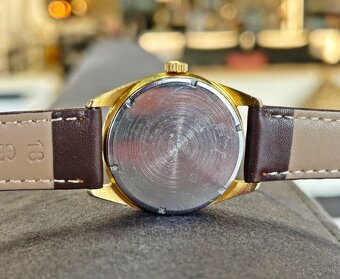 Československé mechanické vintage hodinky PRIM Diplomat - 4