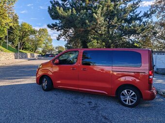 Ponukam privatne transfery na letiska pre 7 ludi + vodic - 4