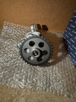 Olejové čerpadlo Pierburg - 4