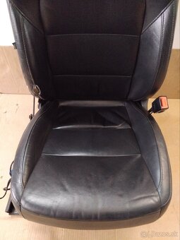 sedačka spolujazdca Superb 2 - 4