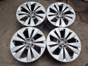 5x112 r19 ET20 x 8,5J elektróny originál AUDI+VW, ŠKODA - 4