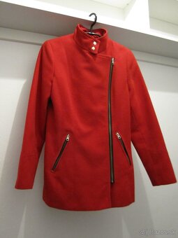 Cerveny kabat na zips - 4