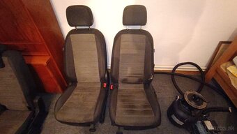 Predám sedačky Touran 2016 - 4