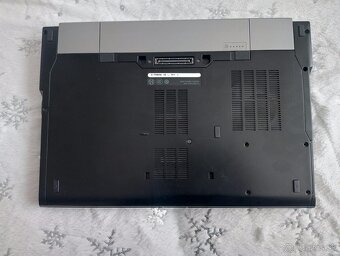 rozpredám funkčný notebook Dell latitude e6510 - 4