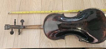 Husle - 4