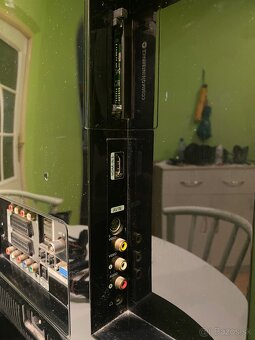 televízor Samsung LE37R86BD - 4