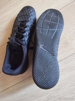 sálovky Nike v.45 - 4